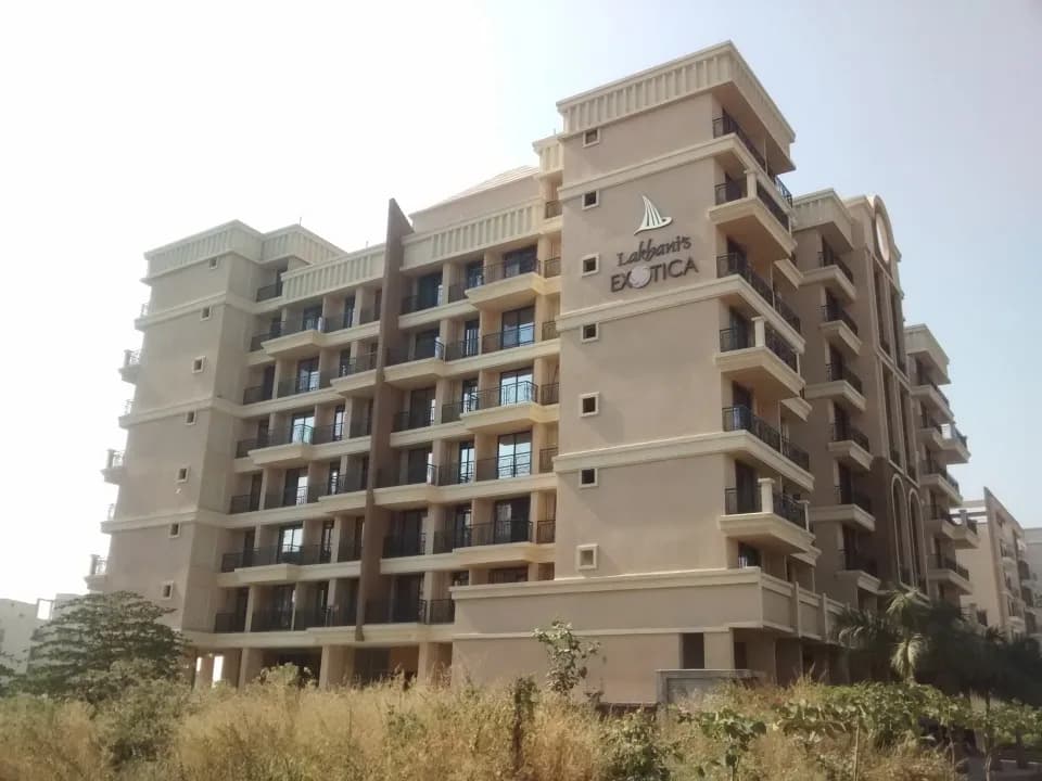 Lakhanis Exotica, Sector 2 Ulwe
