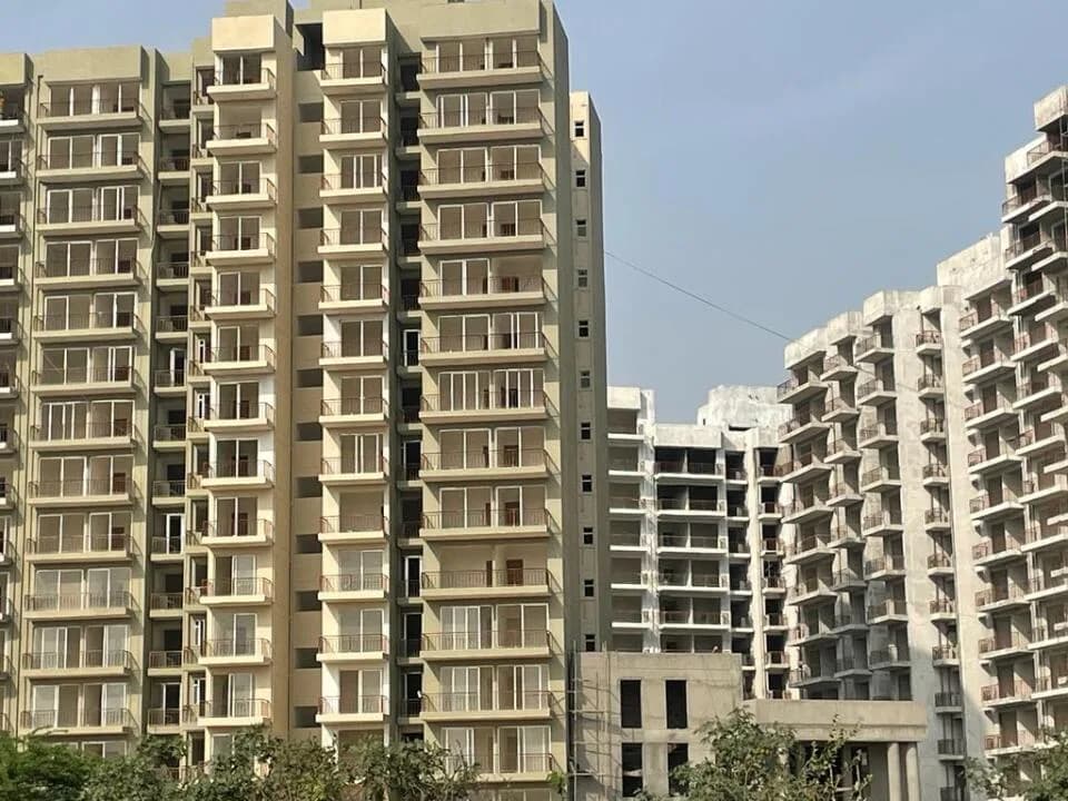 Bedarwal Consortium Sixty Three Golf Drive, Kadarpur