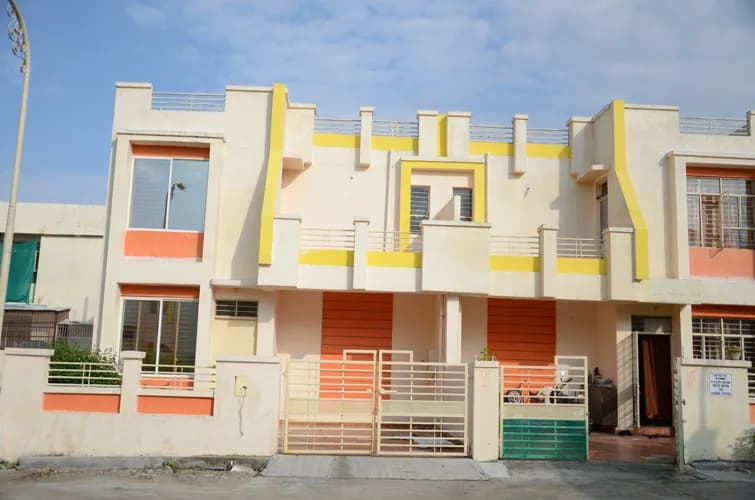 Soumya Estates, Khajuri Kalan 