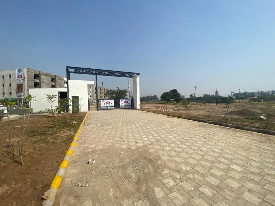 Motia Estate, Zirakpur