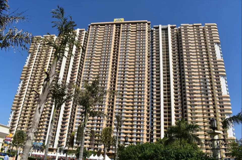 Saya Gold Avenue, Indirapuram