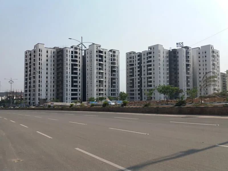 NCC Urban Gardenia, Hi Tech City