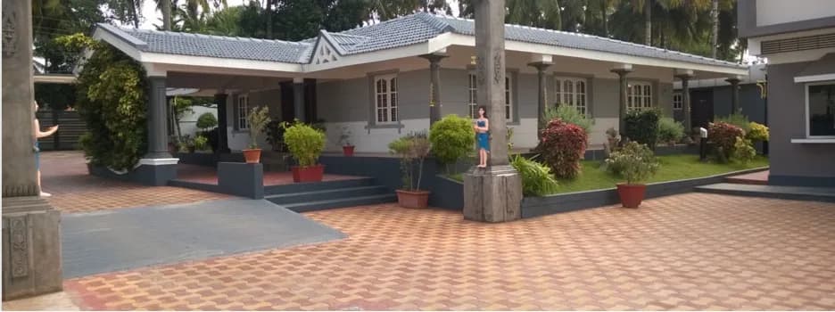 Sneha R R Forestview, KR Mohalla