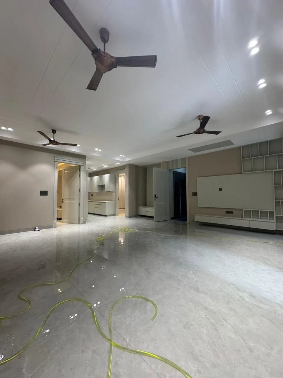 Unique Premium Builder Floors, Vasundhara