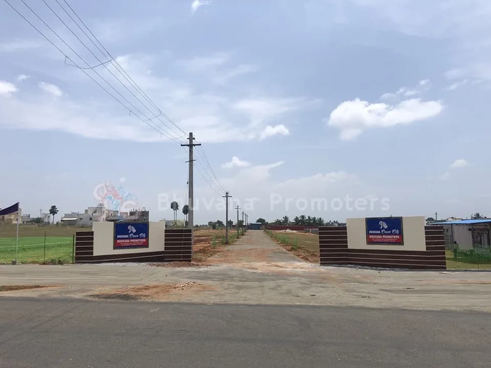 Bhuvana Crown City, Malumichampatti
