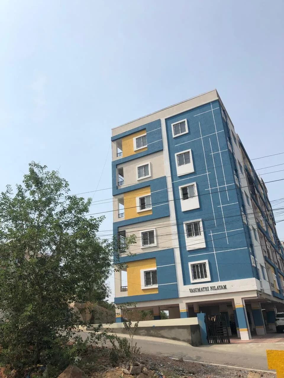 JS Vasumathi Nilayam, Gajulramaram