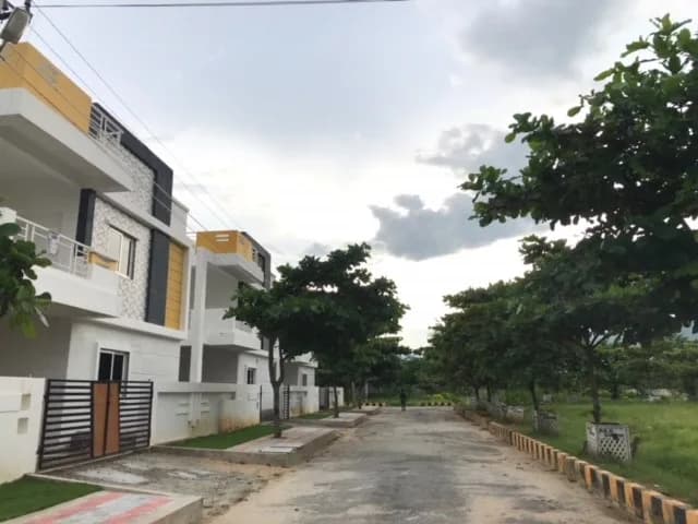 Mahalakshmi Grand, Mangalam