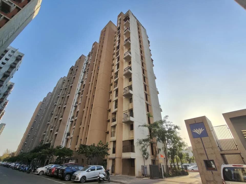 Crown Dombivli by Lodha, Dombivli East