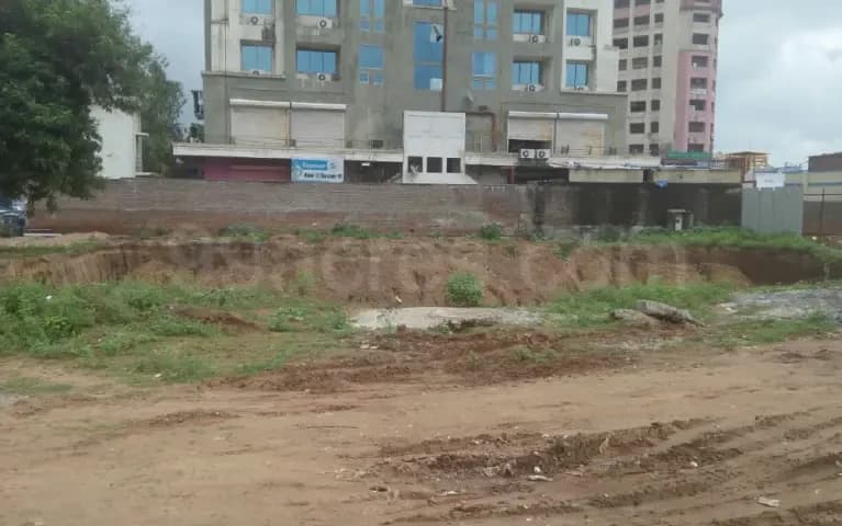 Shalin Centrum, Sector 11