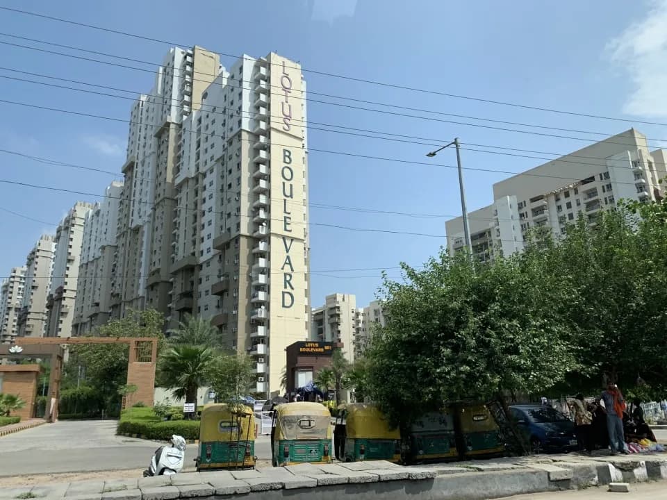 3C Lotus Boulevard, Sector 100
