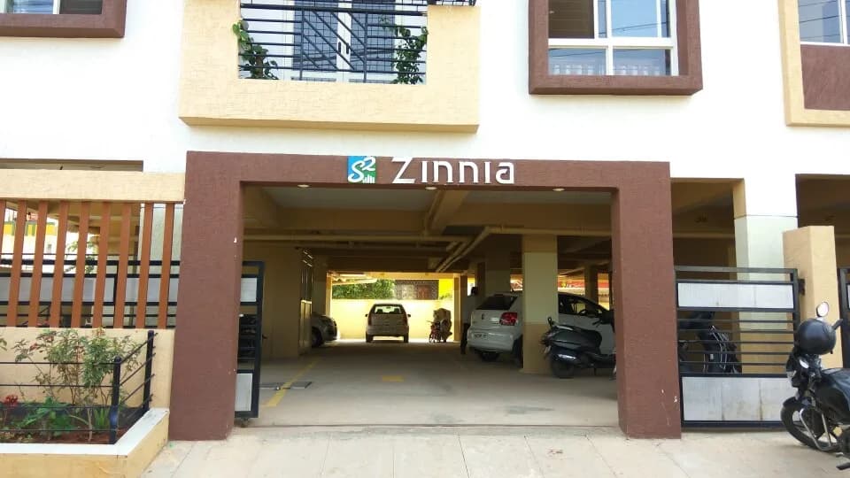 S2 Zinnia, Horamavu Agara