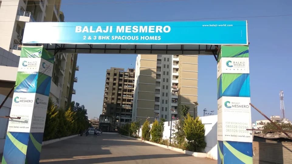 Balaji Mesmero, Lohegaon