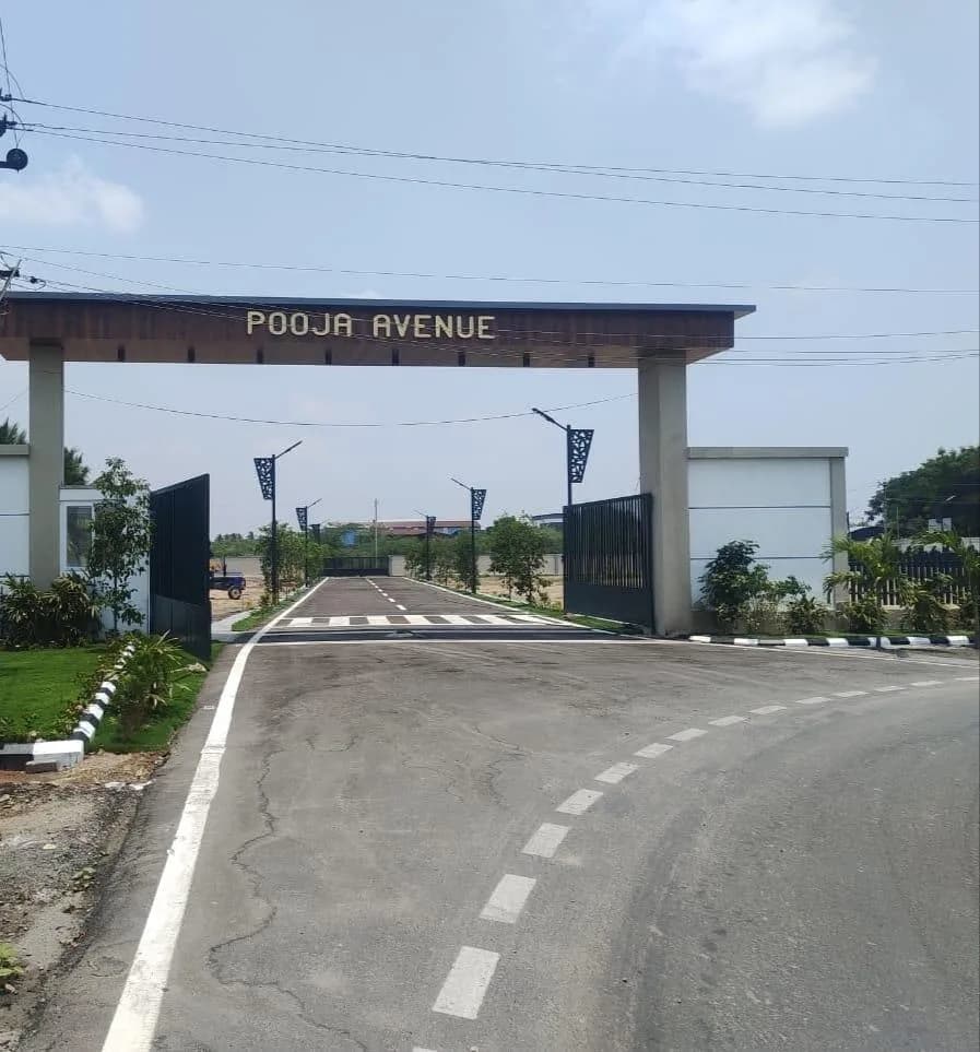 Pooja Avenue, Neelambur