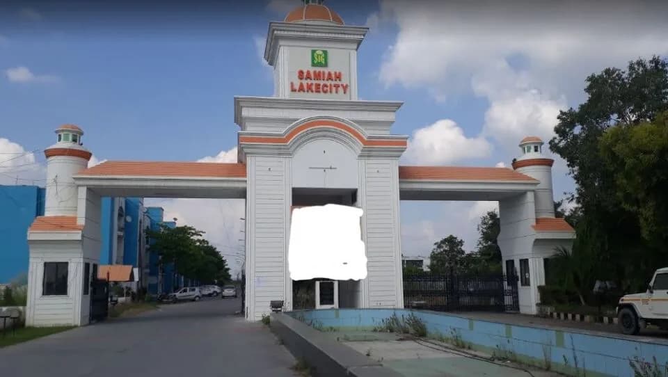 Samiah Lake City, Kalyanpur