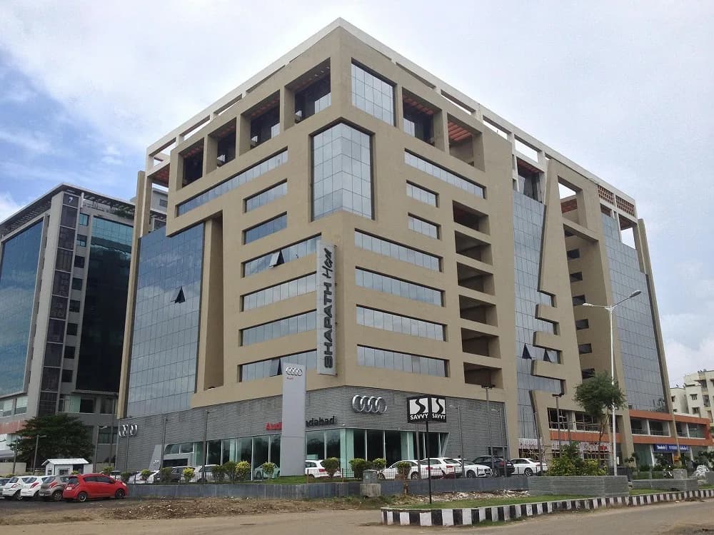 Savvy Shapath Hexa, SG Highway