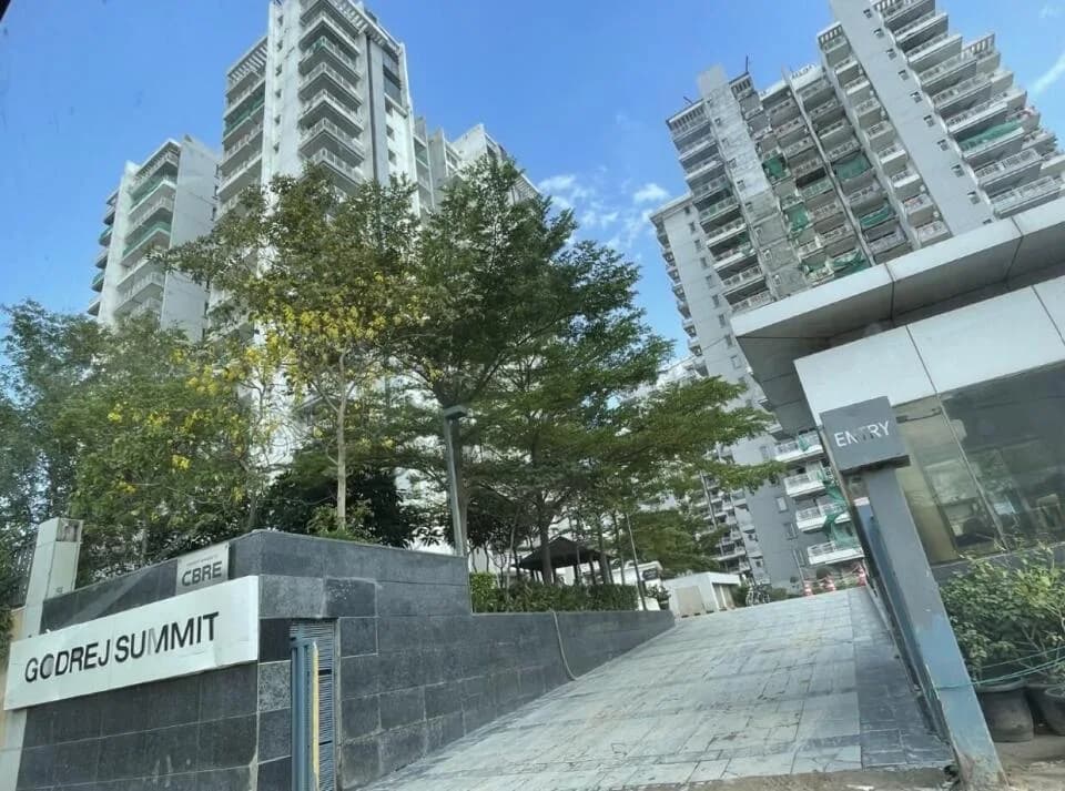 Godrej Summit, Sector 104