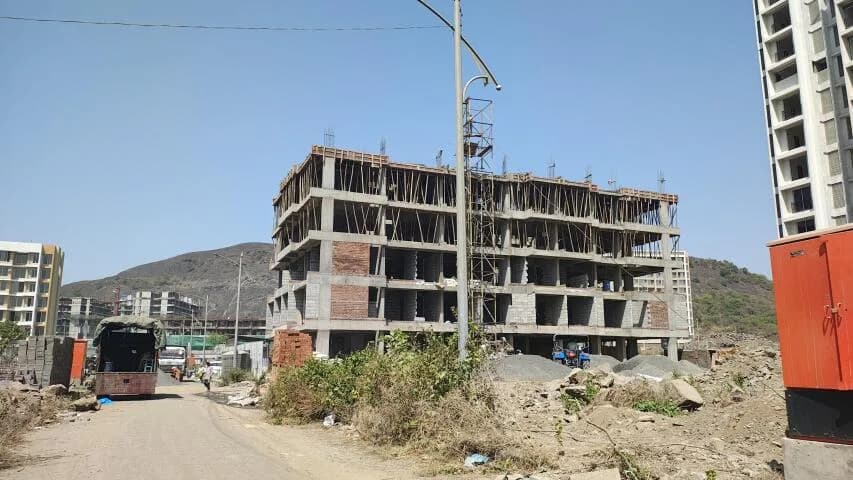 Radhe Krishna Nagari, Pushpak Nagar