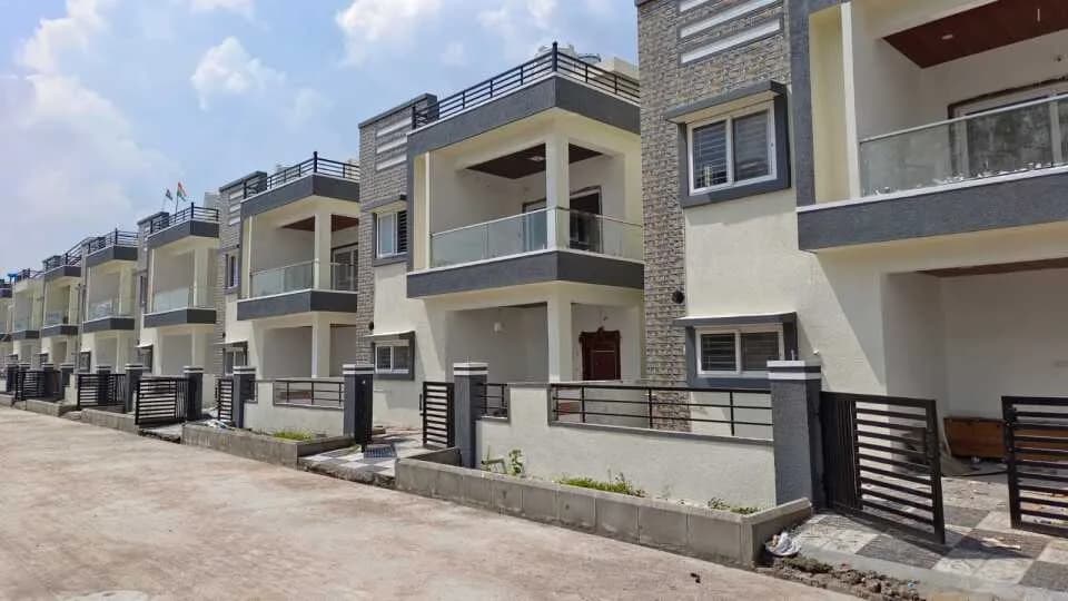 JNS Hill View, Mallampet