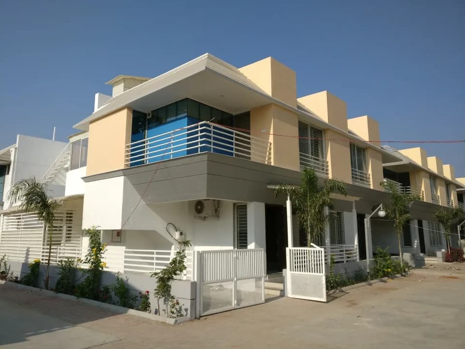 Devkrupa Bunglows, Ajwa Road