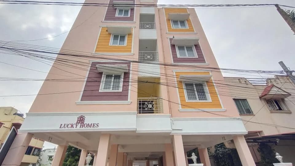 HMB Lucky Homes, Porur