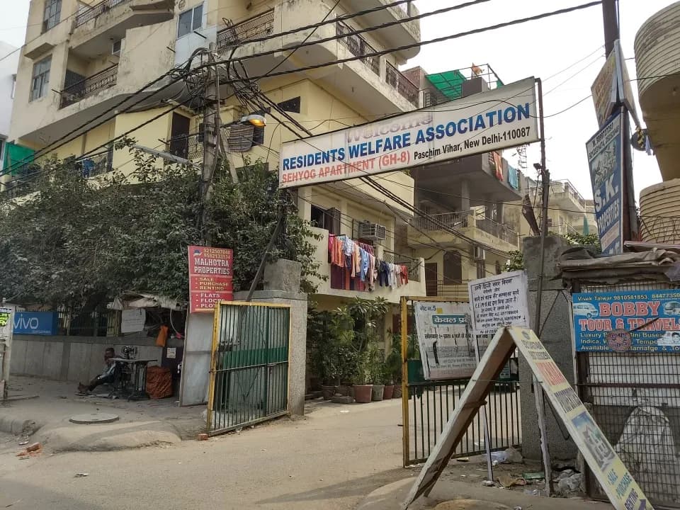 DDA GH 8 LIG Flats, Paschim Vihar