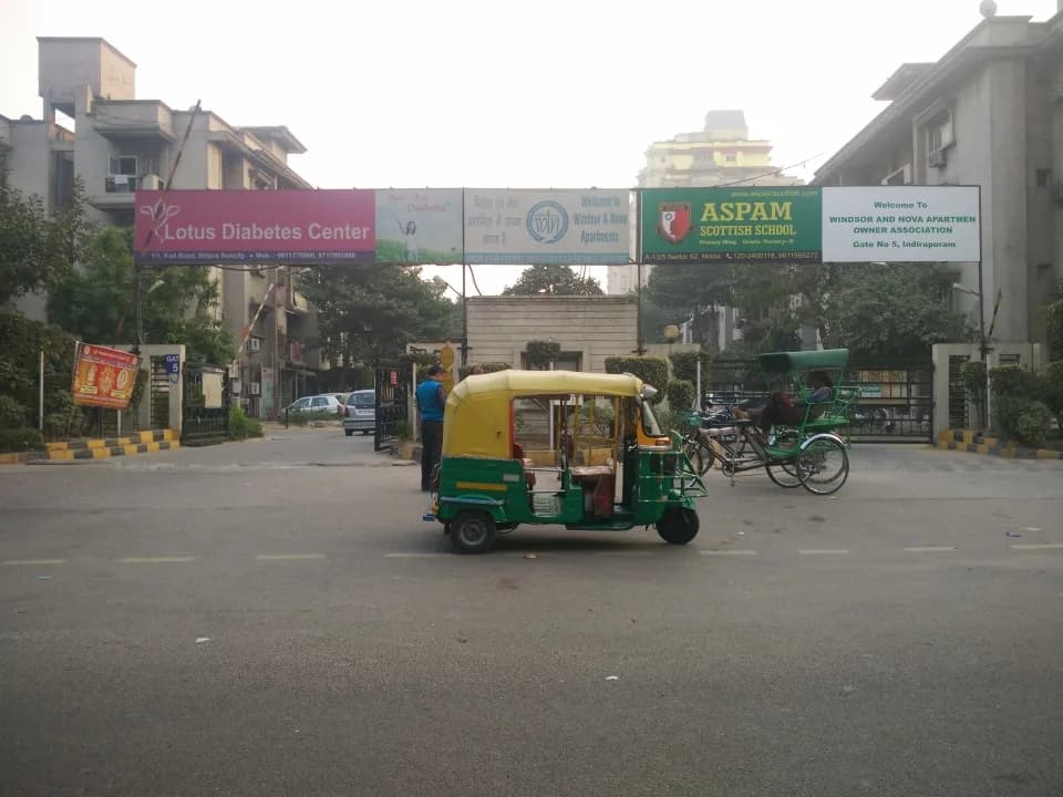 Shipra Windsor and Nova Society, Indirapuram