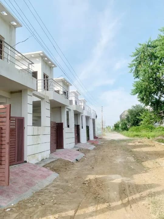 Trustroot Villas, Vigyan Khand