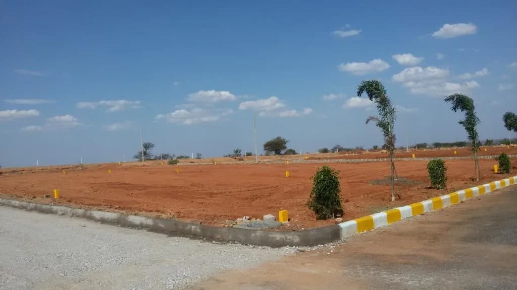 Avigna Fortune County, Adibatla