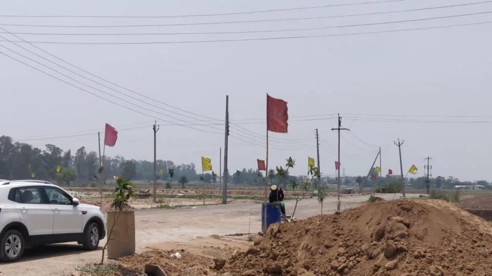 Noor City, Zirakpur