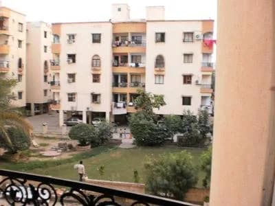 Rudra Square, Bodakdev