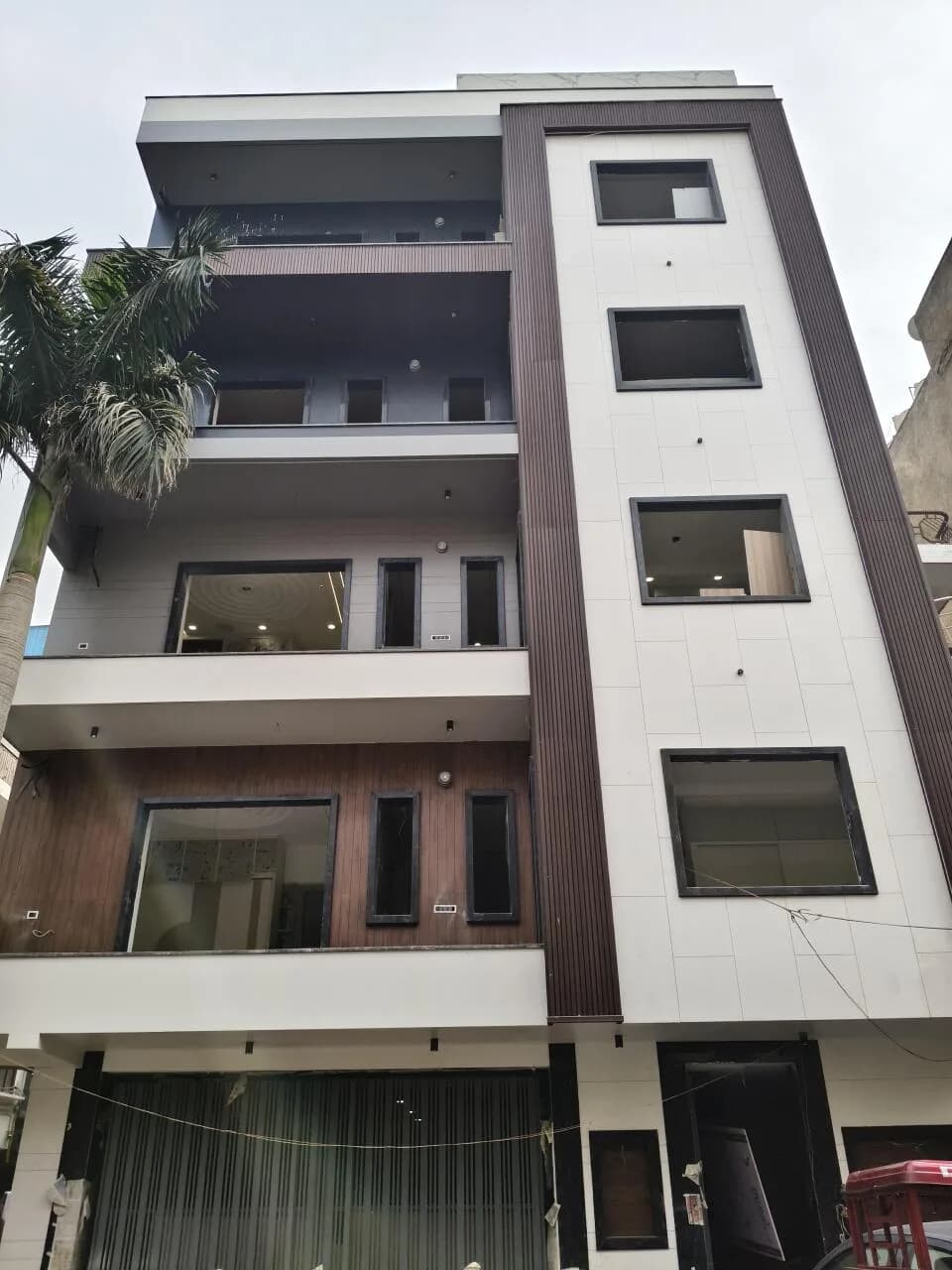 Luxury Jagdamba builder floors, Sector 11 Rohini