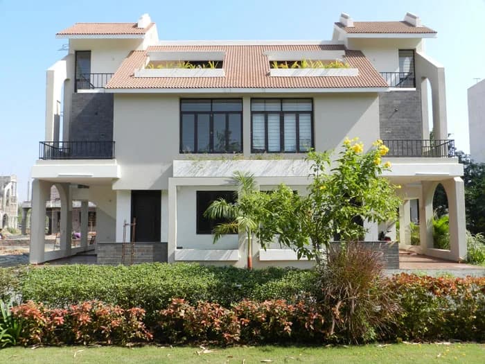 Monareeca Monalisa Lakewoods, Bhayli