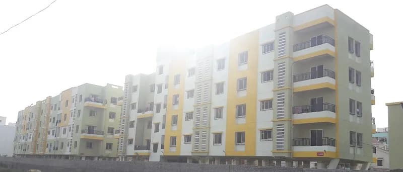 PS Saffron City, Chakan