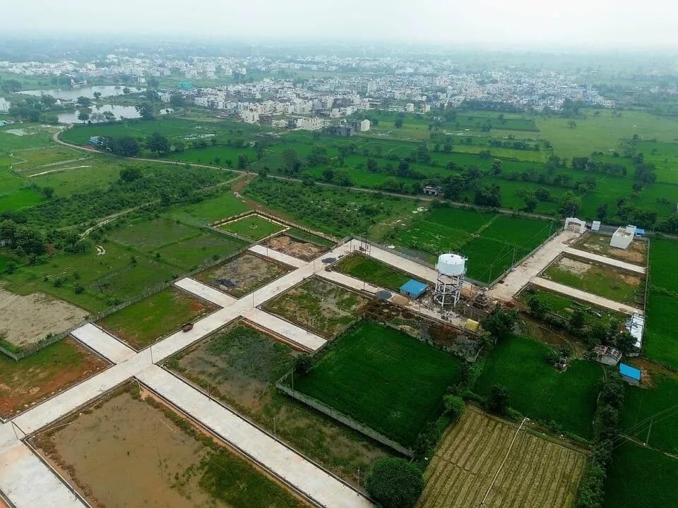 Yuvraj Park, Sakri