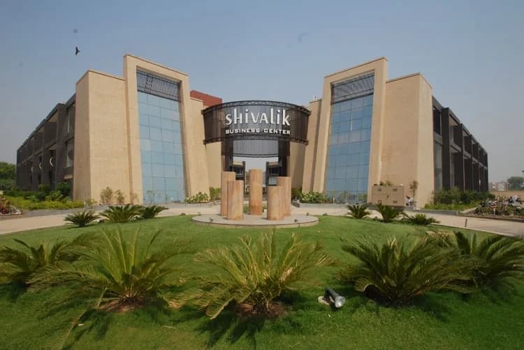 Shivalik Business Center, Thaltej