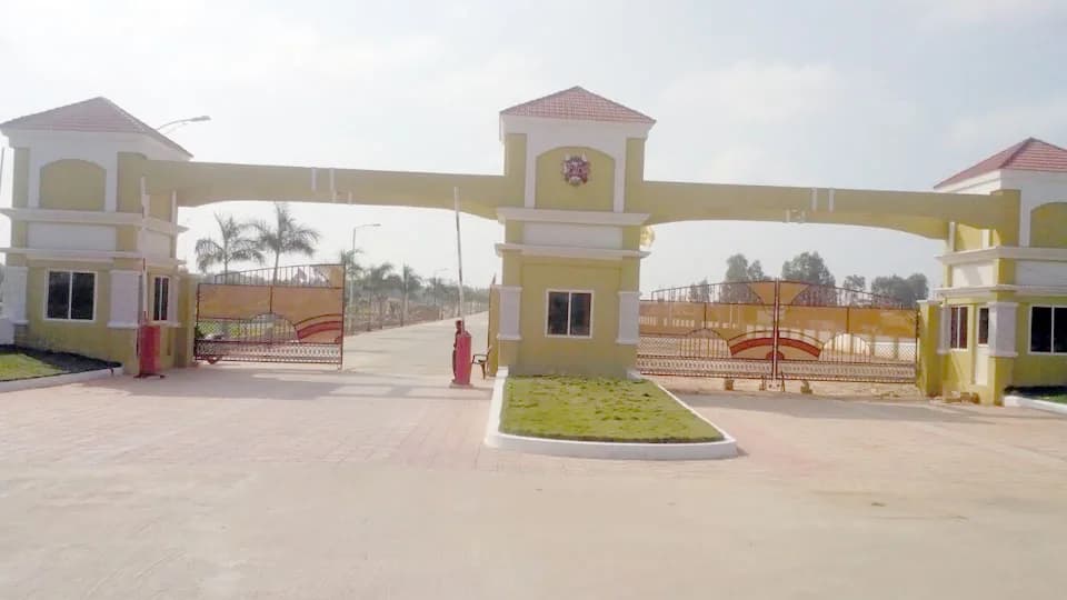 Peram Aditya Grand, Kolathur