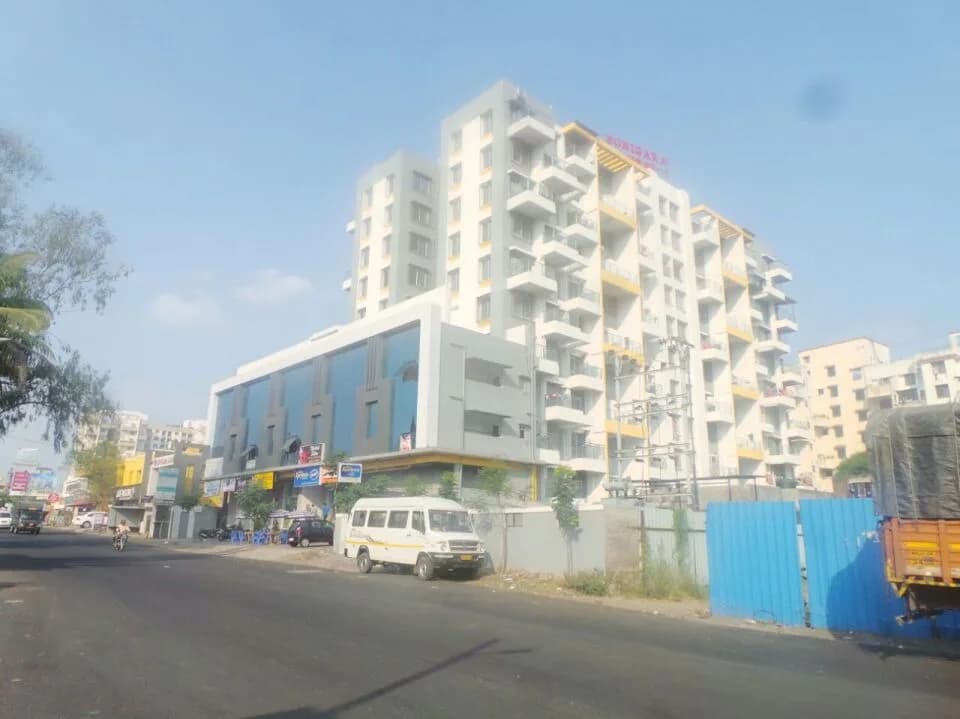 Sonigara Laurel, Kaspate Vasti