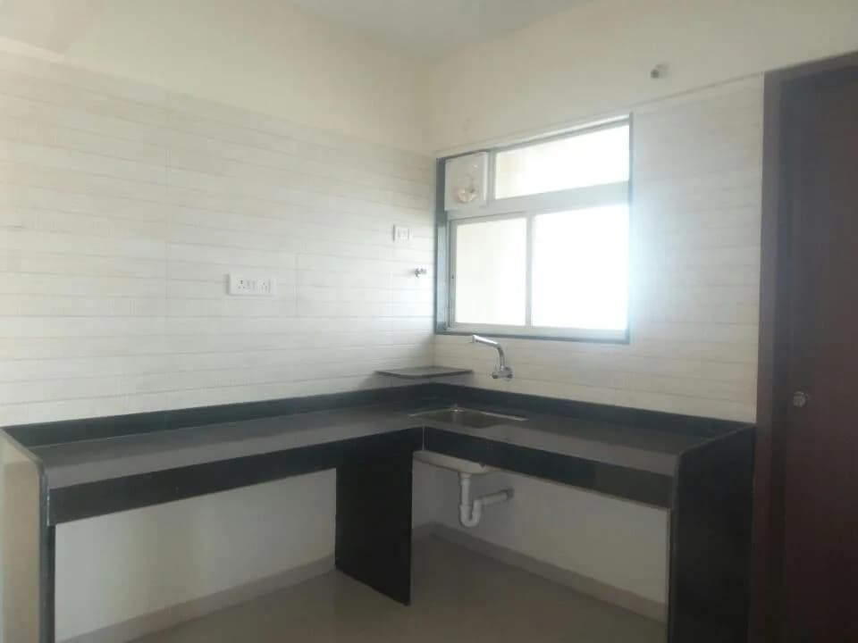 Kanchan Onyx, Pisoli