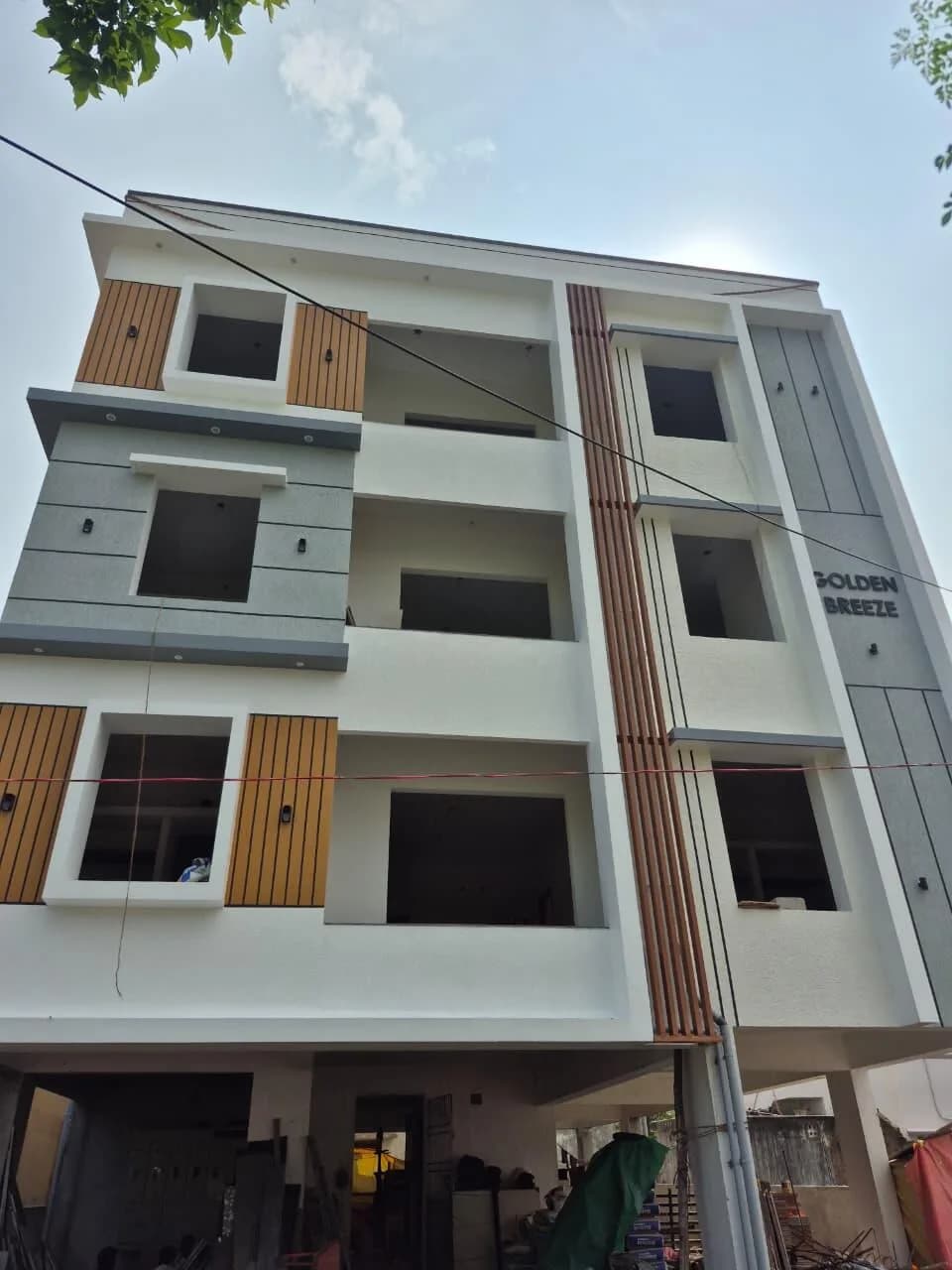SP Golden Breeze, Ambattur
