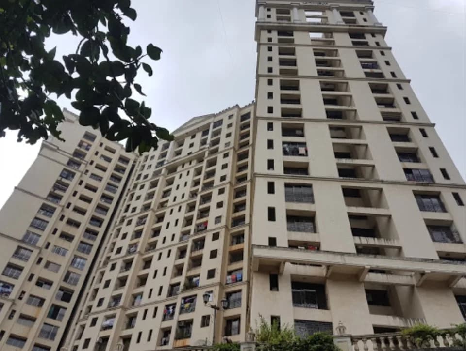 Raheja Acropolis, Chembur East