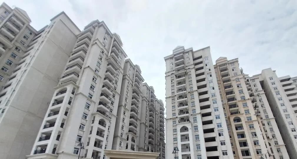 Aditya Fortune Heights, Hi Tech City