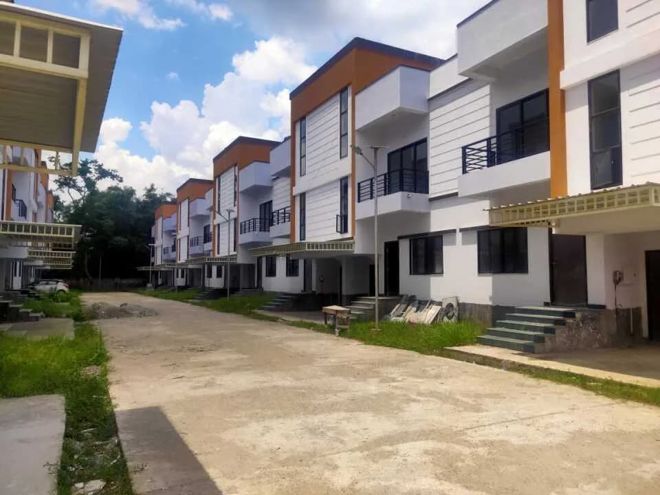 Arya Smart Living, Abhaypur